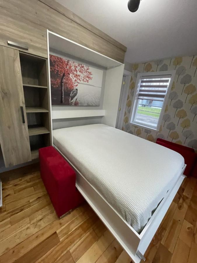 Hotel Les Quatre Bonheurs Amqui Εξωτερικό φωτογραφία