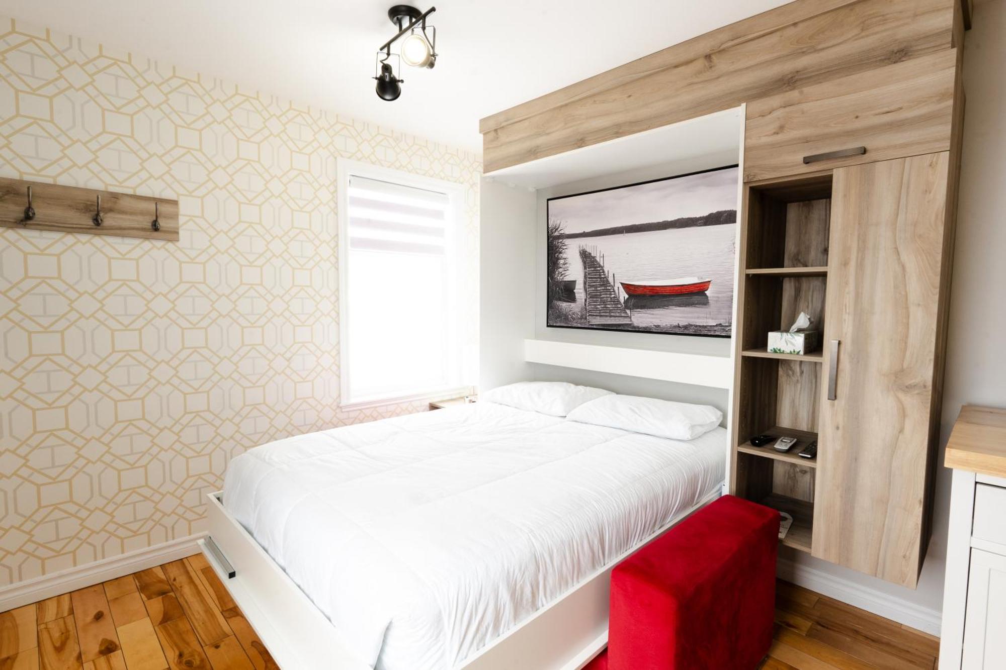 Hotel Les Quatre Bonheurs Amqui Εξωτερικό φωτογραφία